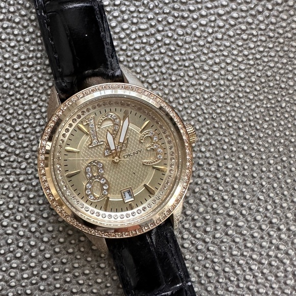 DKNY Gold Dial with Black Strap women’s Watch - Picture 1 of 2